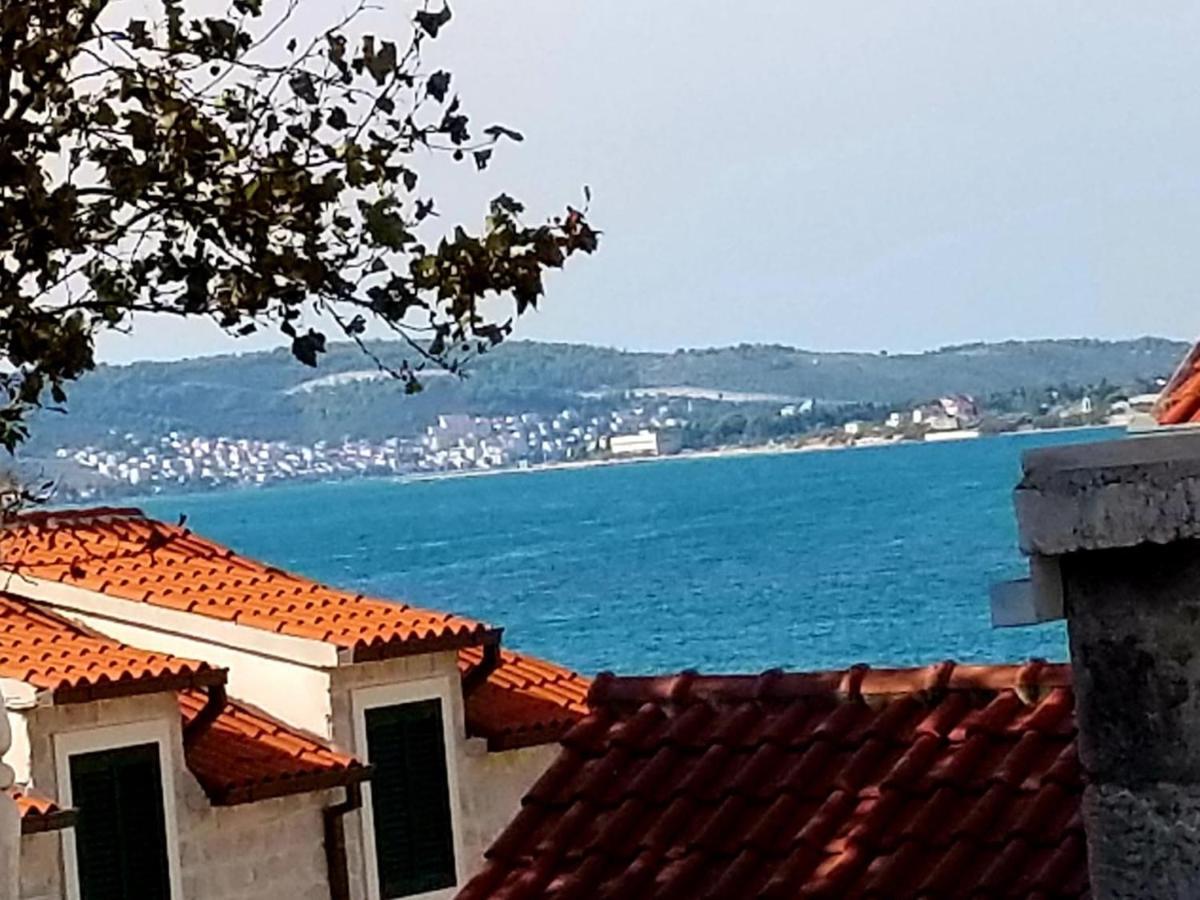 Suncica Apartments Kastela Exterior photo